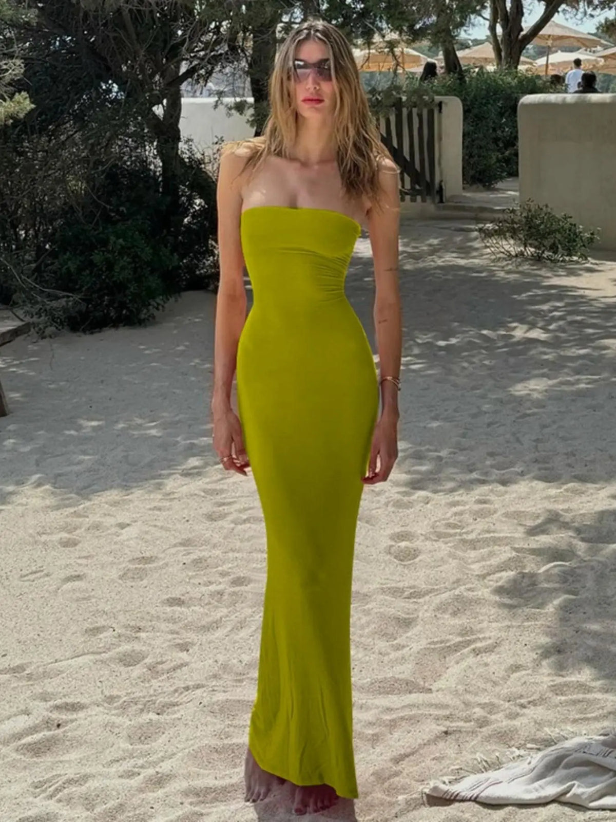 Vestido Strapless Luna Largo